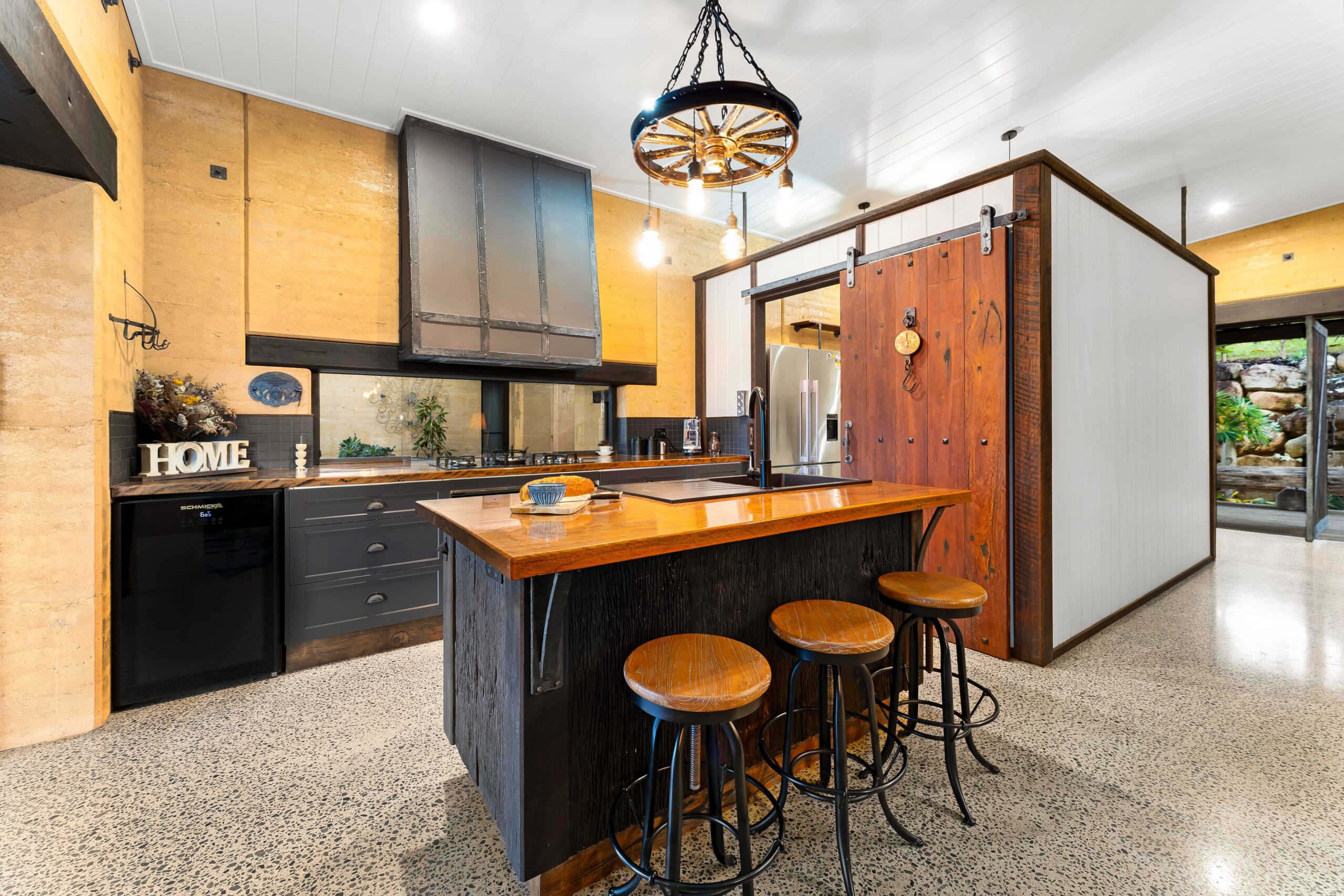 Kitchen-min